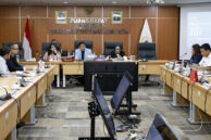 Ketua DPRD DKI Jakarta, Khoirudin memimpin jalannya rapat.