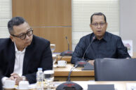 Anggota DPRD DKI Jakarta, Ismail menyampaikan pendapat.
