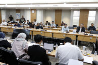 Jajaran Anggota DPRD DKI Jakarta mengikuti jalannya rapat.