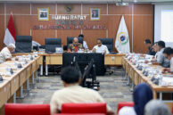 Ketua Pansus Jaringan Utilitas DPRD Provinsi DKI Jakarta, Pantas Nainggolan memimpin jalannya rapat.