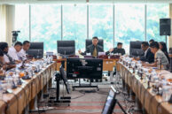 Ketua Pansus Perparkiran DPRD Provinsi DKI Jakarta, Jupiter memimpin jalannya rapat.