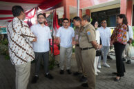 Momen Anggota DPRD Provinsi DKI Jakarta berbincang dengan jajaran Eksekutif.