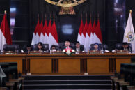 Wakil Ketua DPRD Provinsi DKI Jakarta Wibi Andrino memimpin jalannya Rapat Paripurna.