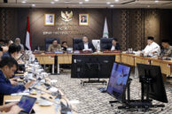 Sekretaris Komisi B, Muhammad Lefy menyampaikan permasalahan.