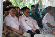 Momen Ketua Komisi A, Inggard Joshua bersama Gubernur Provinsi DKI Jakarta, Pramono Anung mengikuti rangkaian acara.