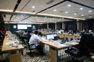 Suasana rapat kerja.