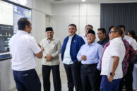 Momen Bapemperda DPRD Provinsi DKI Jakarta mengunjungi Integrated Command Center milik PAM Jaya.