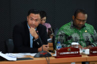 Anggota Komisi A Ali Muhammad Johan memberikan tanggapan.