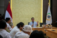 Wakil Ketua Bapemperda sekaligus Anggota Pansus Ranperda Kawasan Tanpa Rokok Jhonny Simanjuntak memimpin dialog antara DPRD DKI dengan perwakilan APKLI Perjuangan