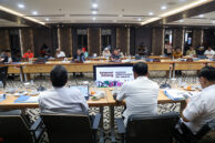 Anggota Komisi B DPRD Provinsi DKI Jakarta yang hadir dalam rapat kerja.