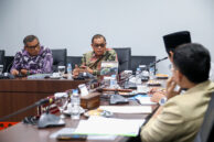 Ketua DPD Organda DKI Jakarta, Shafruhan Sinungan menyampaikan aspirasi.