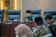 Ketua DPRD Provinsi DKI Jakarta Khoirudin menyampaikan pandangan
