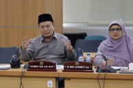 Anggota Komisi A Achmad Yani menyampaikan permasalahan.