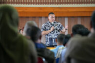 Anggota Komisi C, Hardiyanto Kenneth memberikan penjelasan