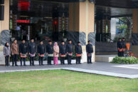 Jajaran Pejabat Pemerintah Provinsi DKI Jakarta mengikuti rangkaian pelantikan.